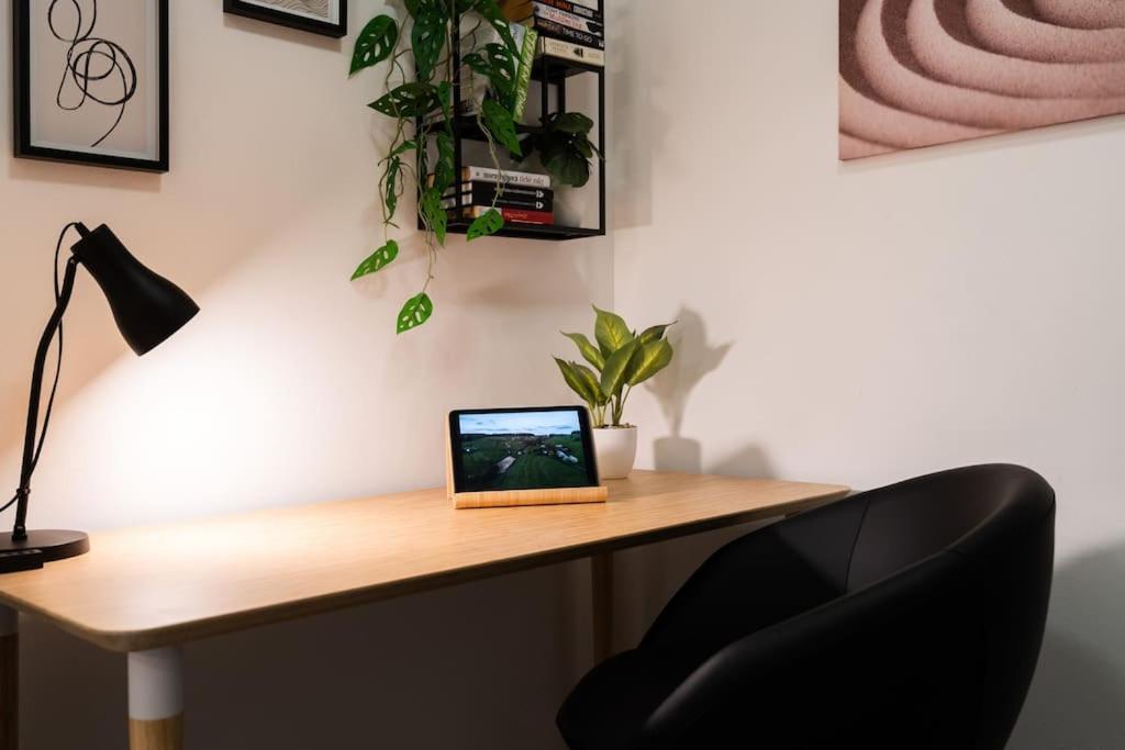 Gold Garden Terrace Apartment Brno Ngoại thất bức ảnh