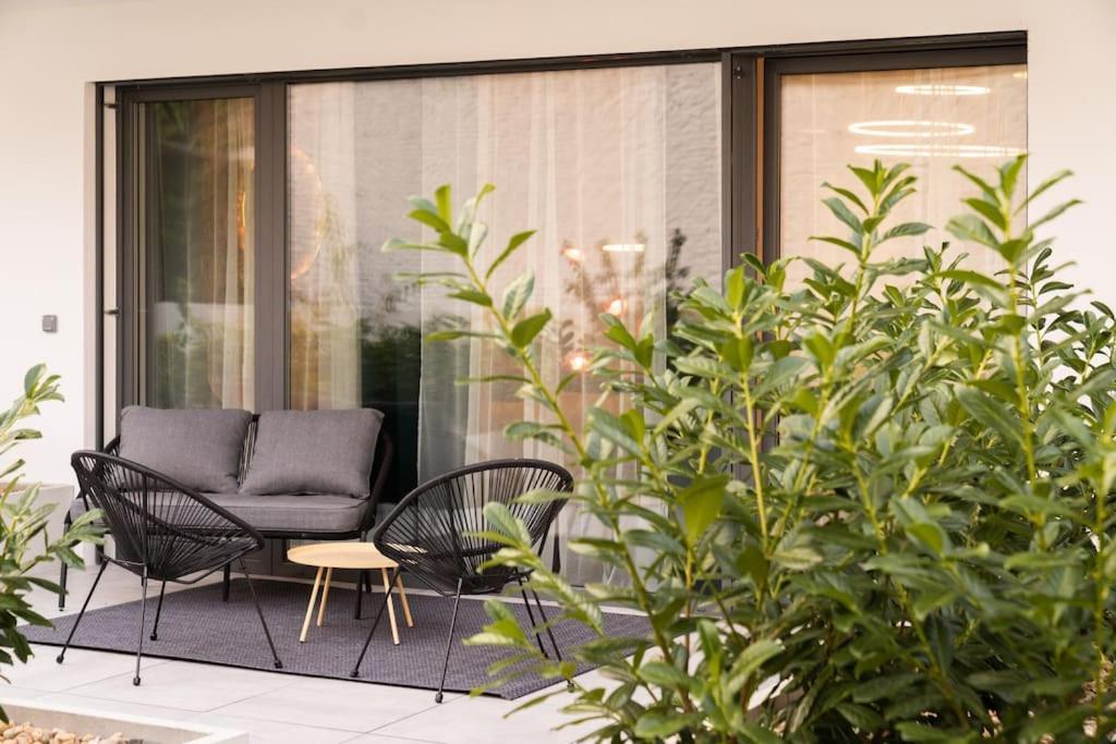 Gold Garden Terrace Apartment Brno Ngoại thất bức ảnh